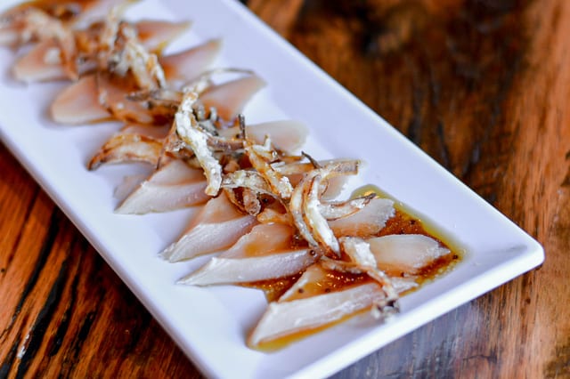 Sashimi | Fresh Albacore w/ Fried Onions (8pcs).