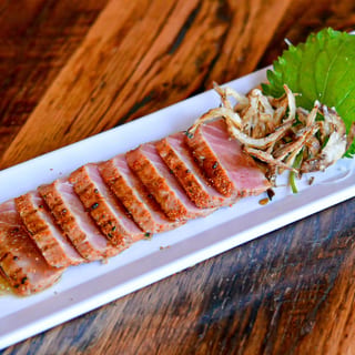 Sashimi | Tuna Tataki (8pcs)